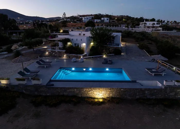 Andria's * Chrisi Akti (Paros)