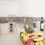 Semesterbostad Andria's Chrisi Akti (Paros)