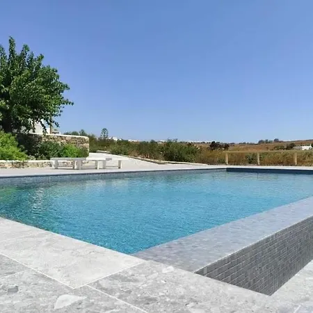 Andria's בית נופש